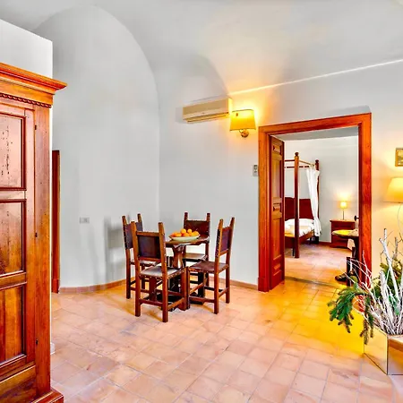 Della Porta, Amalfi Coast - Historical Heritage Hotel