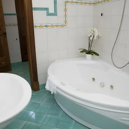 Della Porta, Amalfi Coast - Historical Heritage 3*